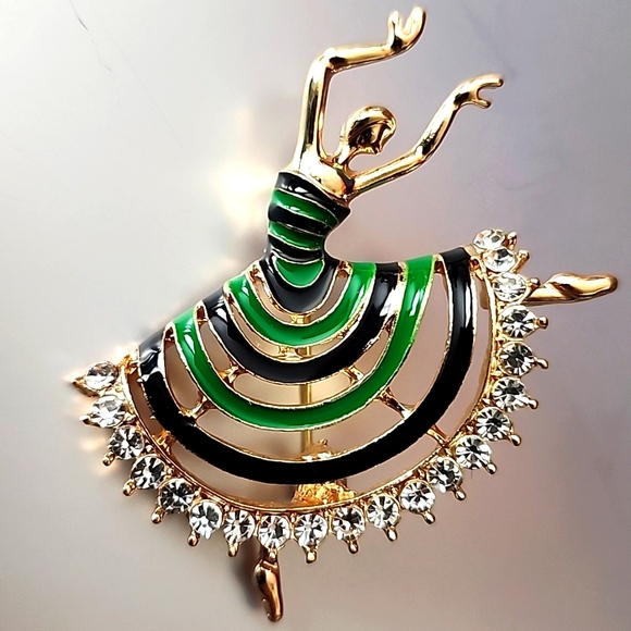 BALLERINA Gemstone and Pearl   Brooch - Picture 1 of 3